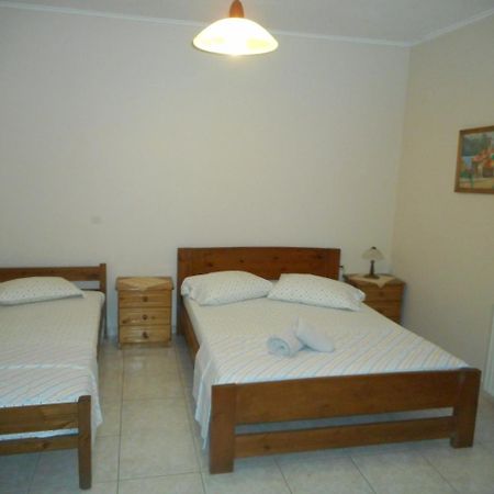 Tsoukaládhes Ntinas House 아파트 외부 사진